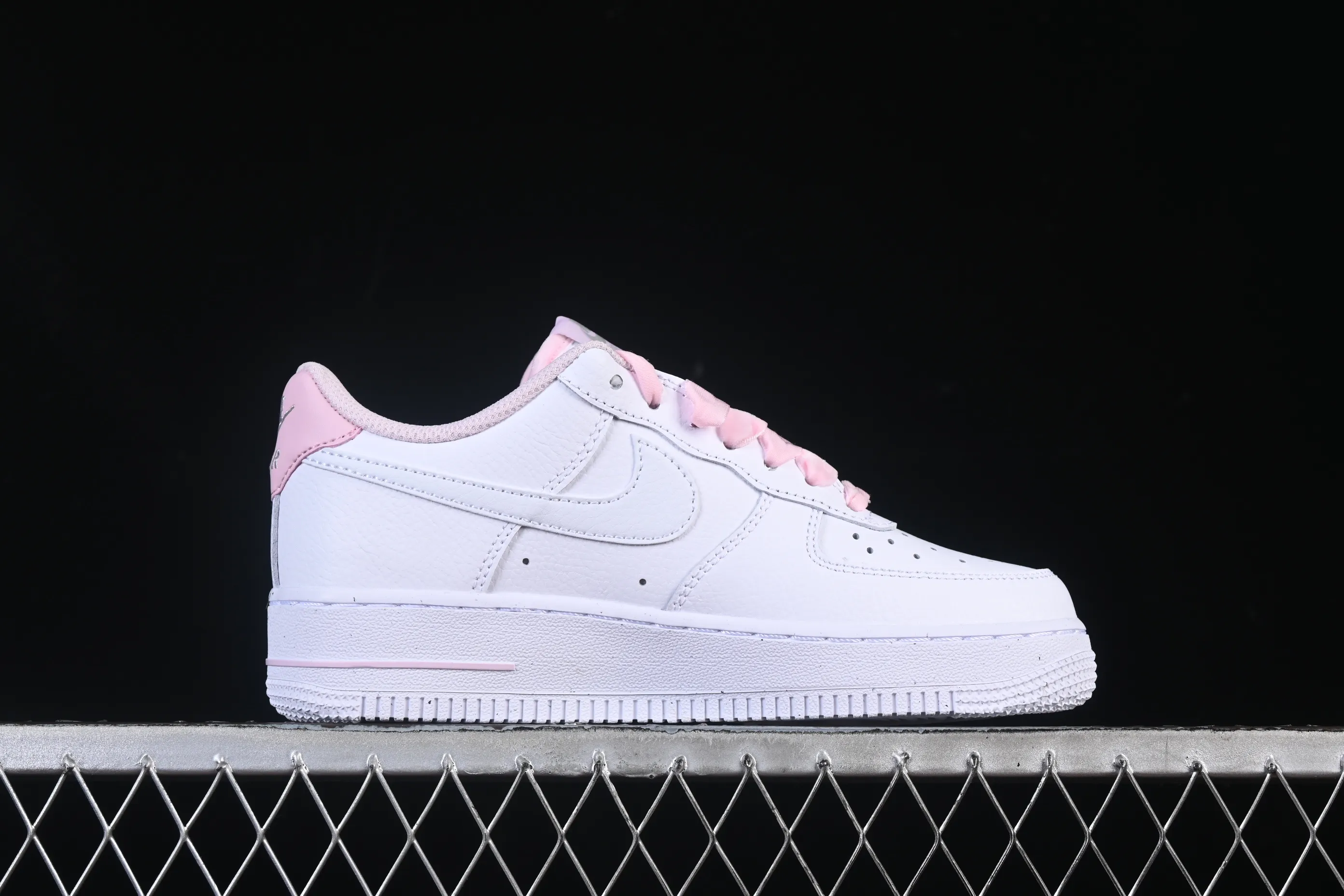 All categories Nk Air Force 1 Air Force series Nk Air Force 1 Low Air Force low-top Nike Air Force 1'07 Low Air Force 1 low-top casual sneakers HV4403-601